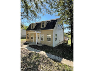 (private lake, pond, creek) Home Active Under Contract in Marthasville Missouri