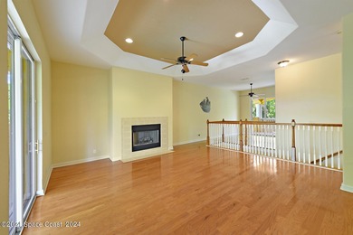 :3 +- Acre Riverfront Estate Home w/ Att 2 car garage plus a - photo 31
