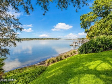 Rare opportunity to own a beautifully high-end renovated corner - photo 33