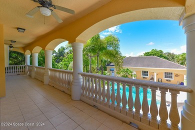 :3 +- Acre Riverfront Estate Home w/ Att 2 car garage plus a - photo 33