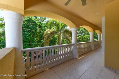 :3 +- Acre Riverfront Estate Home w/ Att 2 car garage plus a - photo 37