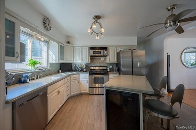 Welcome to this beautifully designed 5-bedroom, 3-bath home in - photo 6