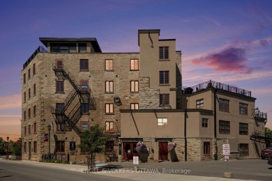  Condo For Sale in Mississippi Mills 