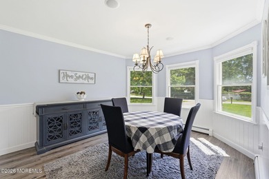 Beautifully updated home on an oversized 18,000+ sq ft corner - photo 12