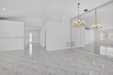 Welcome to this well-maintained Palm Beach residence in Estates - photo 17