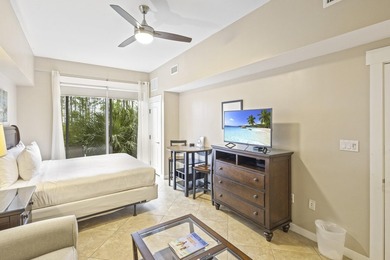 Escape to this fully furnished, groundfloor unit in sought-after - photo 25