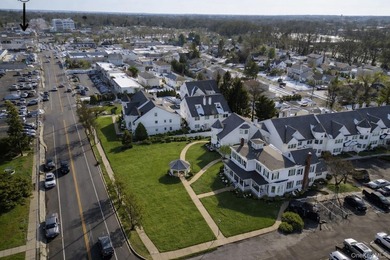 Welcome to the Victorian Homeowners Association in Wantagh. This - photo 25