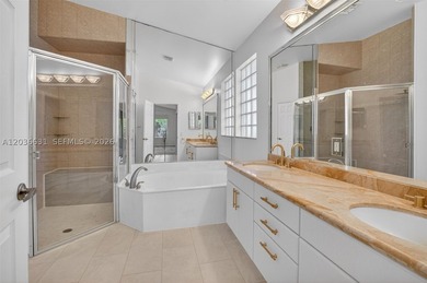 Welcome to this well-maintained Palm Beach residence in Estates - photo 29