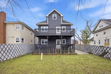 Brand New Construction (Built in 2023) - Legal Two-Family Home - photo 32