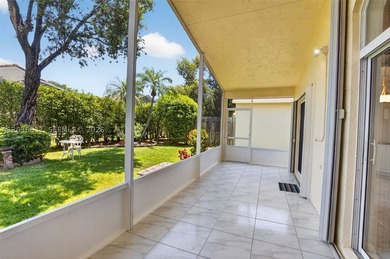 Welcome to this well-maintained Palm Beach residence in Estates - photo 33
