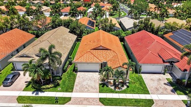 Welcome to this well-maintained Palm Beach residence in Estates - photo 42