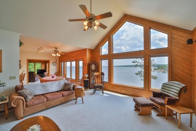 Magnificent Kabetogama Lake home on 14 acres. This custom-built - photo 15