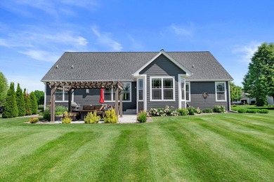 Nestled on a cul-de-sac in Westshore, this split-bedroom ranch - photo 6