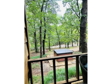 Rustic charm meets modern comfort in this beautifully log cabin - photo 30