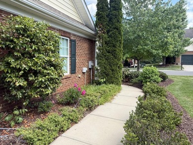 Live the good life in this gorgeous 2 bedroom/2 bathroom ONE - photo 30