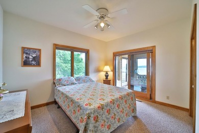 Magnificent Kabetogama Lake home on 14 acres. This custom-built - photo 33