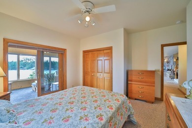 Magnificent Kabetogama Lake home on 14 acres. This custom-built - photo 34