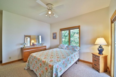 Magnificent Kabetogama Lake home on 14 acres. This custom-built - photo 35