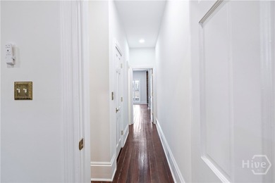 Stunning property where historic charm meets quiet luxury in the - photo 45