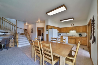 Magnificent Kabetogama Lake home on 14 acres. This custom-built - photo 48