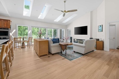 Nestled in the highly desirable Deer Run Estates neighborhood - photo 4