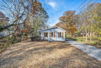 Turkeyfoot Lake Home For Sale in New Franklin Ohio