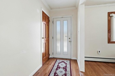 Welcome to this beautifully maintained ranch-style home offering - photo 5