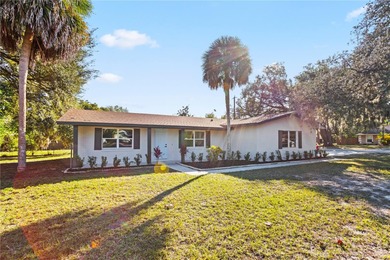 Mirror Lake Home For Sale in Apopka Florida