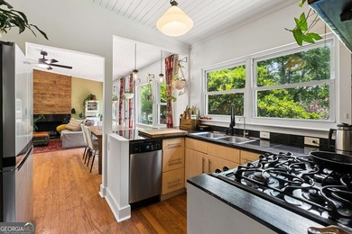 Located in sought-after East Lake, within the coveted 1st-tier - photo 14