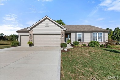 Meramec River Home For Sale in Pacific Missouri