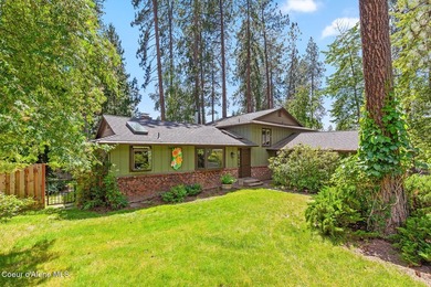 Located on the hill above Ponderosa golf course with southern - photo 2