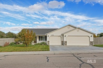 Lake Lowell Home For Sale in Nampa Idaho
