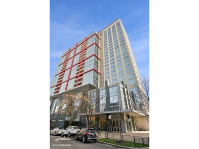 Lake Michigan - Cook County Condo Active Under Contract in Chicago Illinois