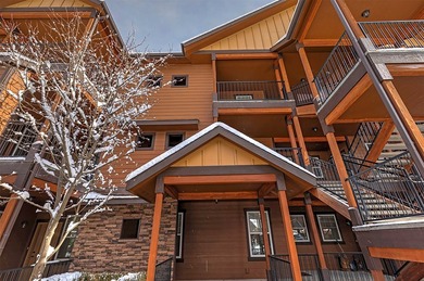 Comfortable and move-in ready 2-bedroom, 2-bath condo located