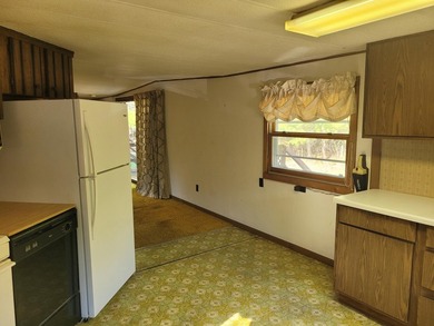 Affordable living just 4 miles west of Eagle River in Cloverland - photo 11