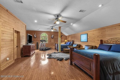 Escape to your own secluded waterfront haven, where breathtaking - photo 19
