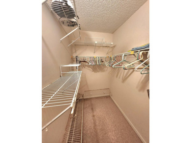Spacious 4th floor Condo 2 br 2 bath This condo is Fully - photo 30