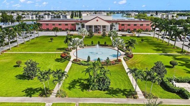 Spacious 4th floor Condo 2 br 2 bath This condo is Fully - photo 45