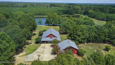 Escape to your own secluded waterfront haven, where breathtaking - photo 49