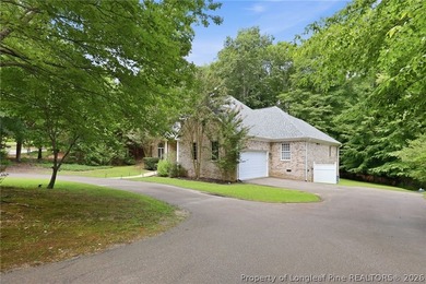 Welcome home to this beautifully updated 4-bedroom, 3.5-bath - photo 3