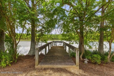 Escape to your own secluded waterfront haven, where breathtaking - photo 56