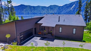 SPECTACULAR lake waterfront access with GIGANTIC lake views and - photo 1