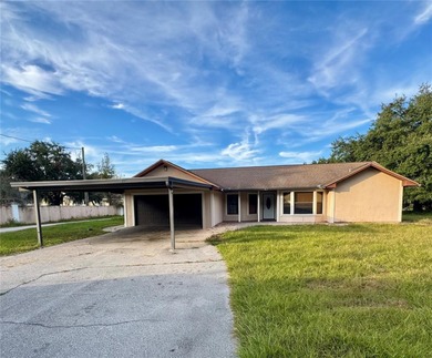Lake Tohopekaliga Home Sale Pending in Kissimmee Florida