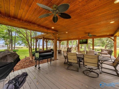 A rare legacy estate on the main channel of Lake Guntersville - photo 11
