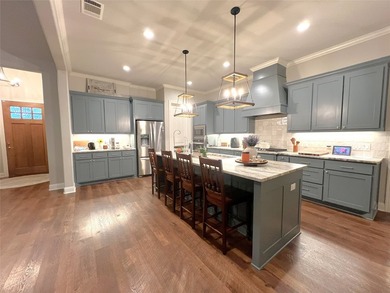 Beautiful custom home built in 2022 located in The Links at - photo 14