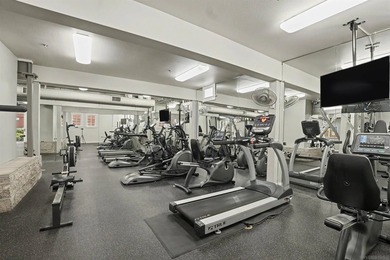 Welcome to top-floor living in the heart of Cortez Hill! - photo 16