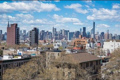 JUST LISTED Fully Renovated 2BR/2BA with Custom Kitchen Island & - photo 17