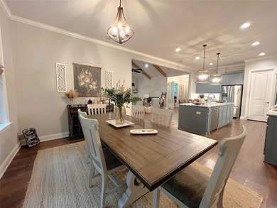 Beautiful custom home built in 2022 located in The Links at - photo 17