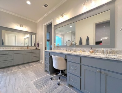 Beautiful custom home built in 2022 located in The Links at - photo 21