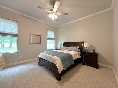 Beautiful custom home built in 2022 located in The Links at - photo 26